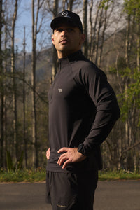 Fundamental 1/4 Zip - Black