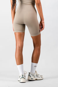 Dynamic Short - Cashew