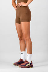 Traverse 4-Inch Short - Clay