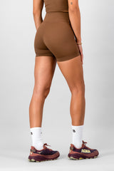 Traverse 4-Inch Short - Clay