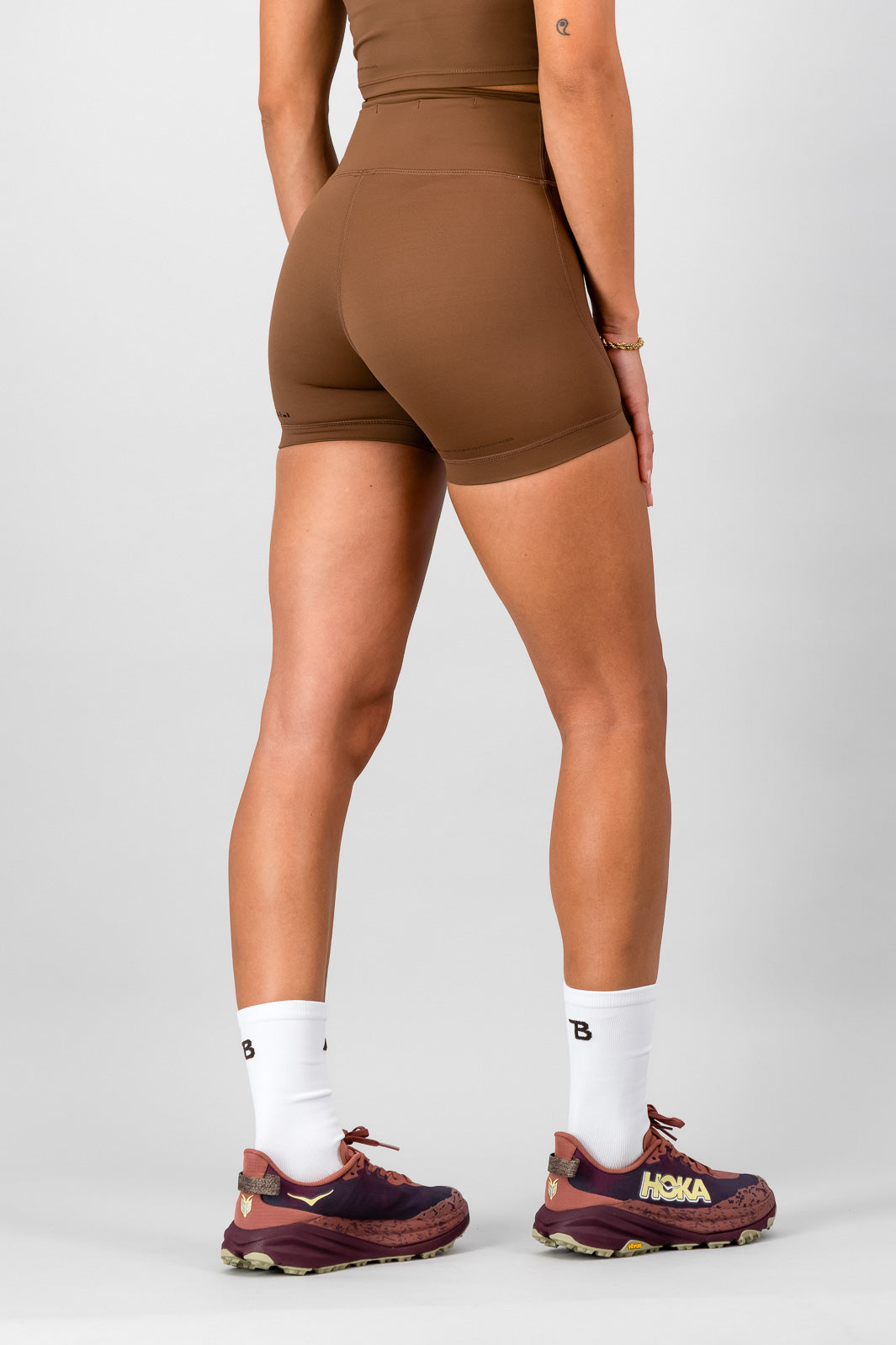 Traverse 4-Inch Short - Clay