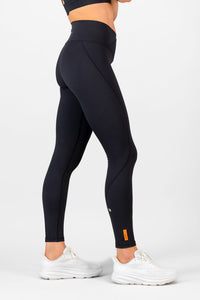 Essential Contour Legging